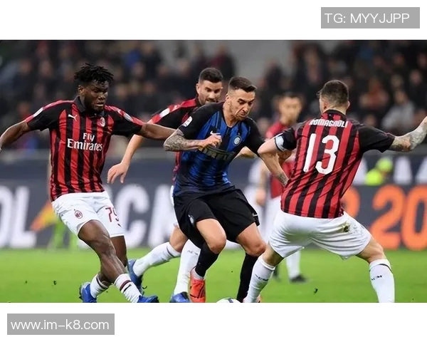 巴洛特利谈米兰双雄争冠心态称自己最强只是玩笑话