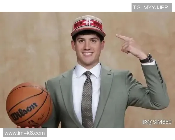 火箭队新赛季展望谢泼德有望成为第五位首发球员DFS复出后再做调整